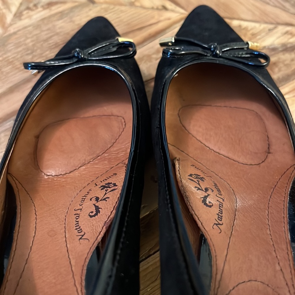 Soft Kitten Heel Micro Suede Pointy Toe Shoes - image 7